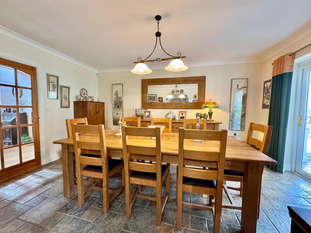 PHOTO-2025-08-12-06-56-38 (23).jpg