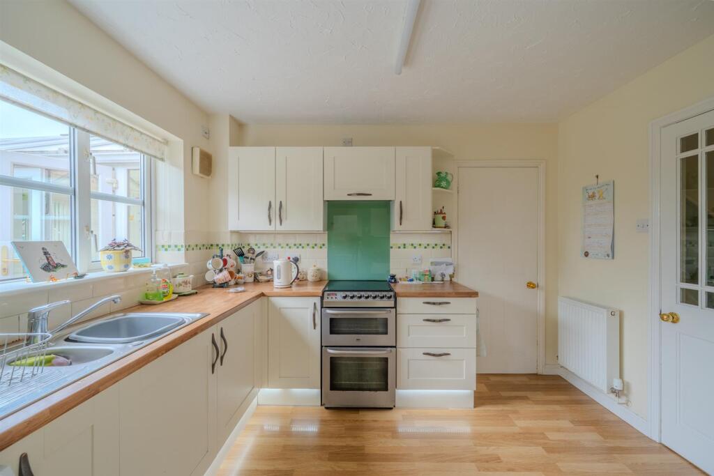 34 Birch Grove-21.jpg