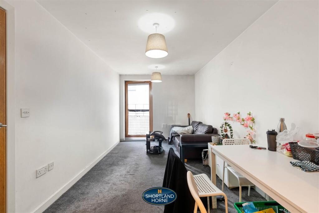 38 Abbey Crt (16 of 18).jpg