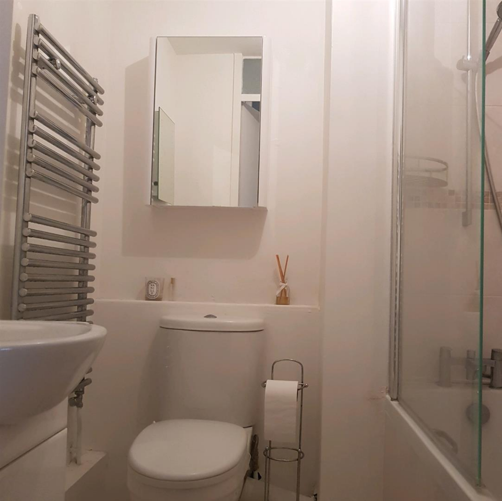 Screenshot_20250701_101221_Samsung capture.png