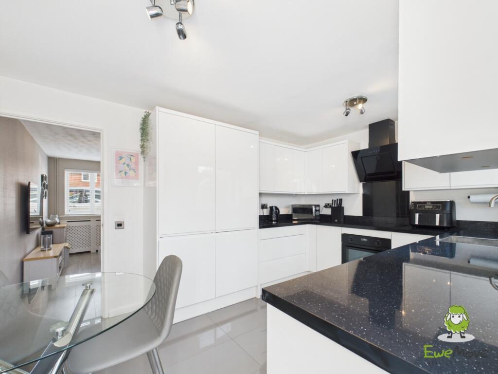 EweMove Basingstoke Chantry Mews