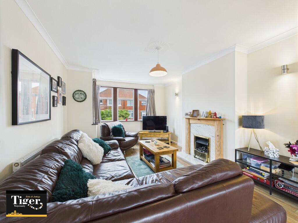 CAM03440G0-PR0349...