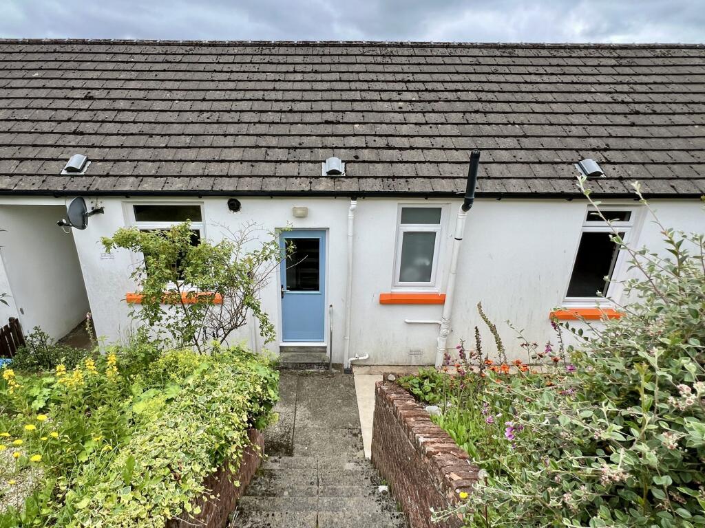 9a Castramont Road, Gatehouse of Fleet - Williamso