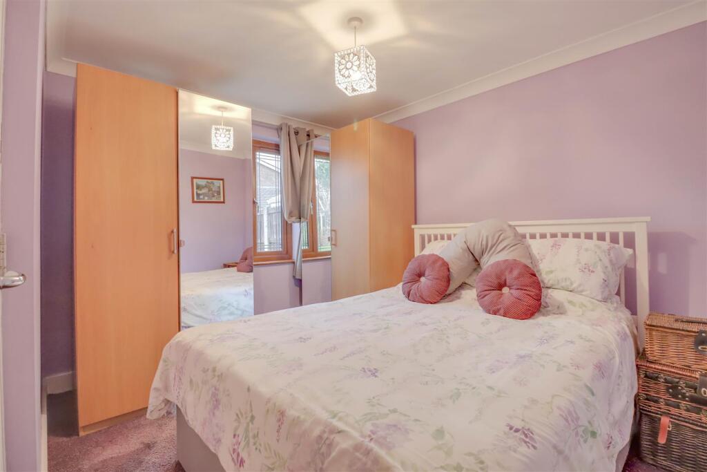 187 SOUTHEND ROAD (2).jpg