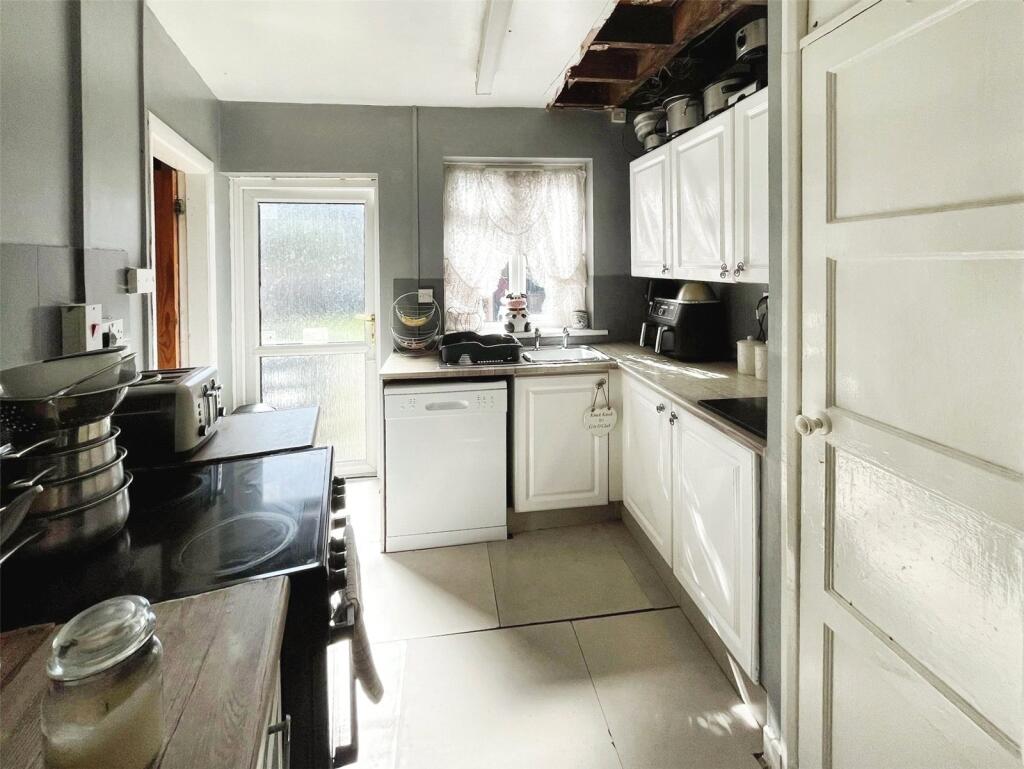 Kitchen No. 12