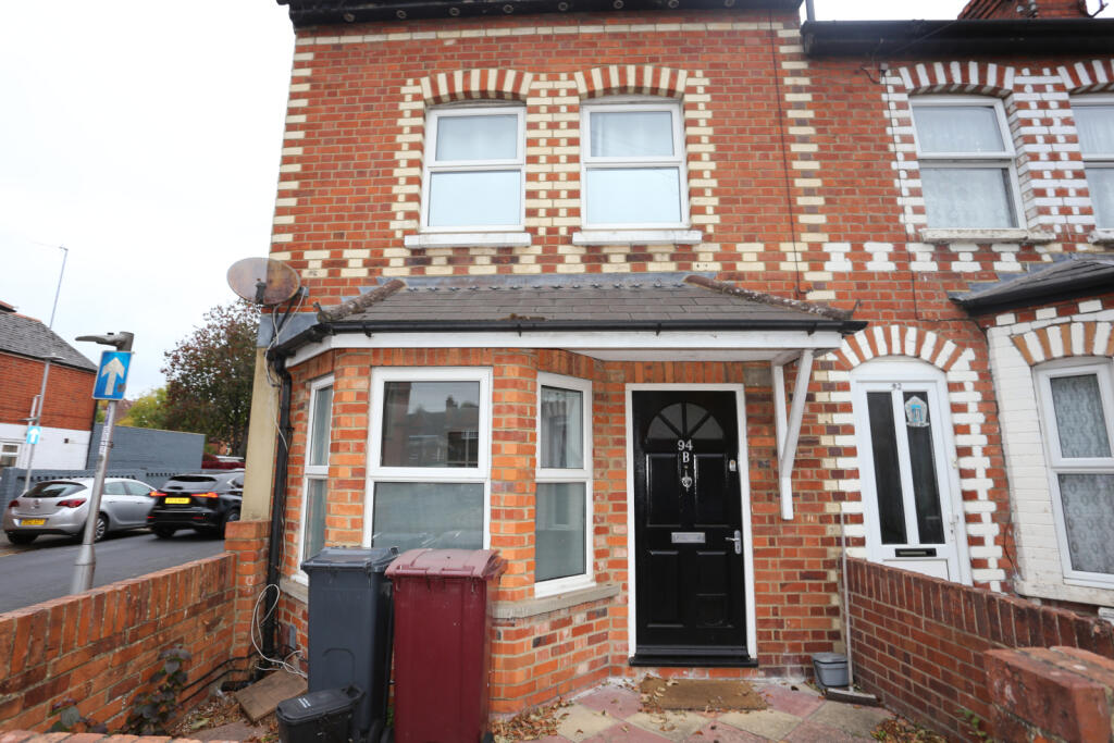 Ground floor flat to rent Prince Of Wales Avenue,