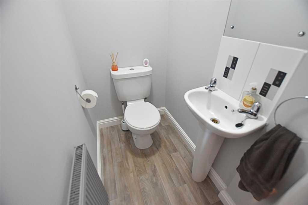 CLOAKROOM/WC
