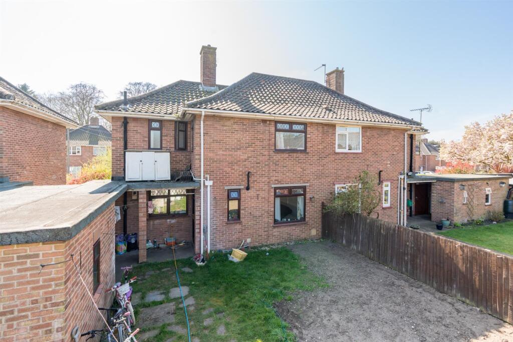 84-BuckinghamRd-007.jpg