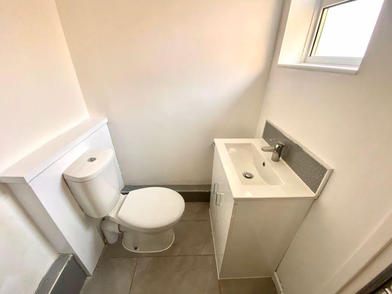 Shower Room / WC