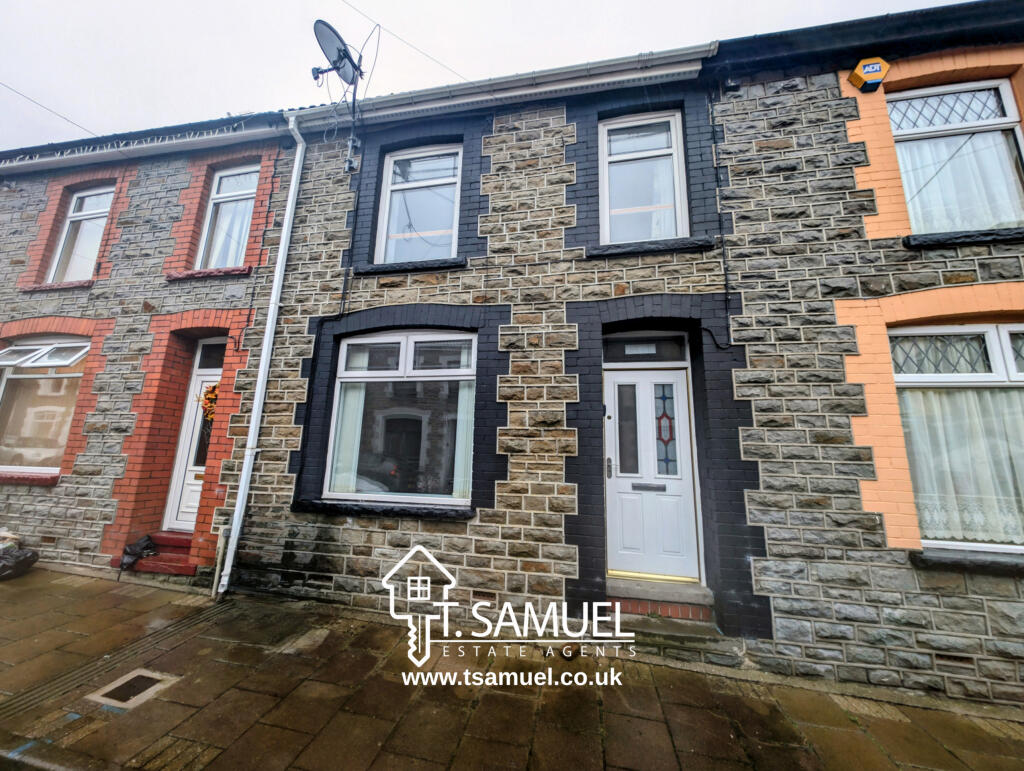 b7c043c64e761a3c8408280a75bdd3e6