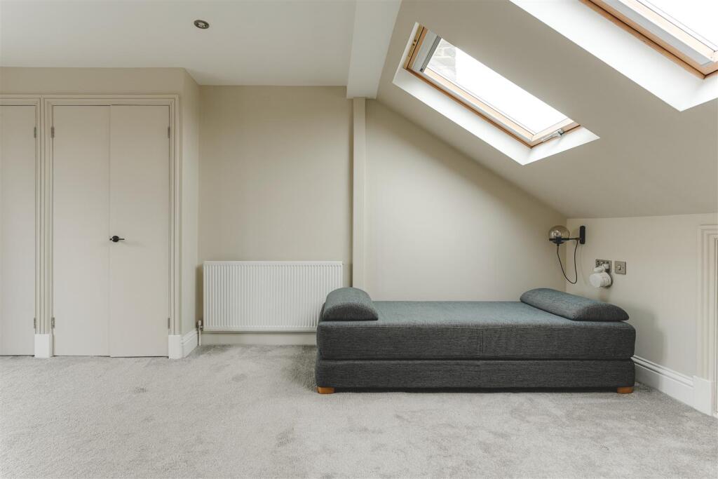 Roding Road-47.jpg