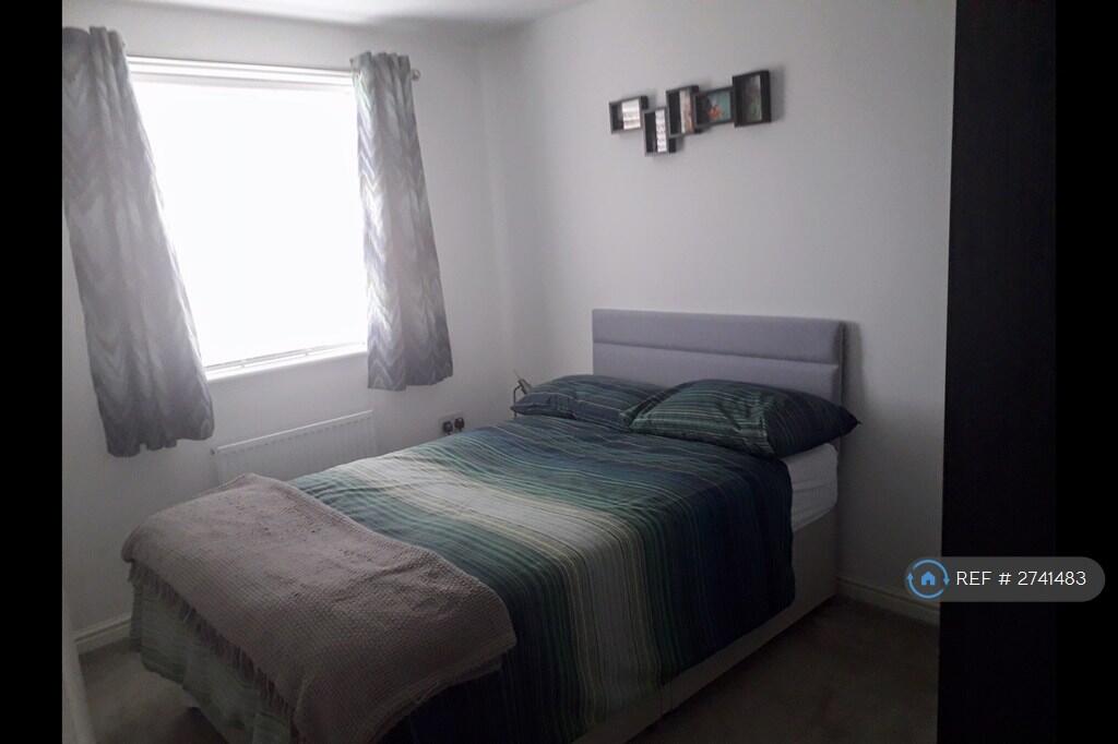 Spacious Second Bedroom With Built In Wardrobes