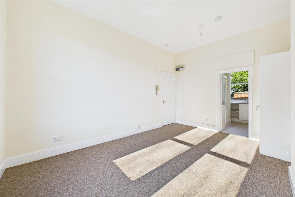 11 Arley Hill, Cotham, Bristol BS6 5PH | Freehold 