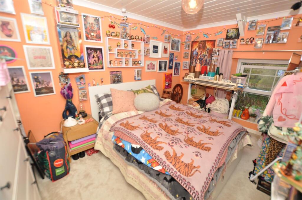 Front Bedroom 1