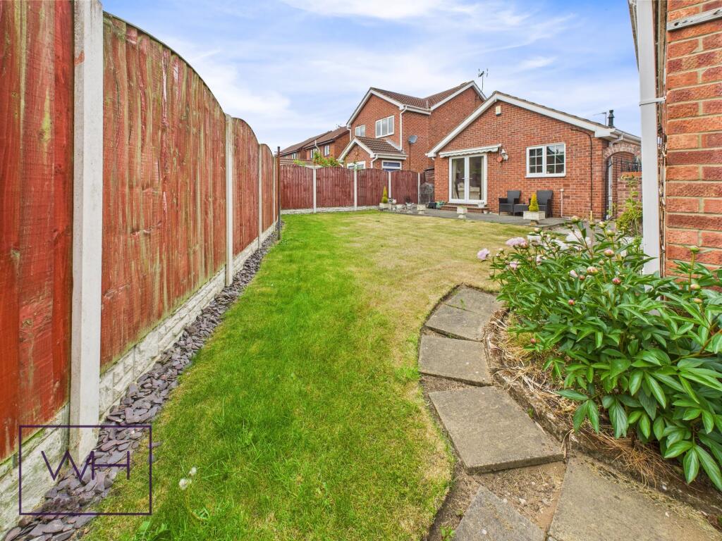 CAM03785G0-PR0262-ST