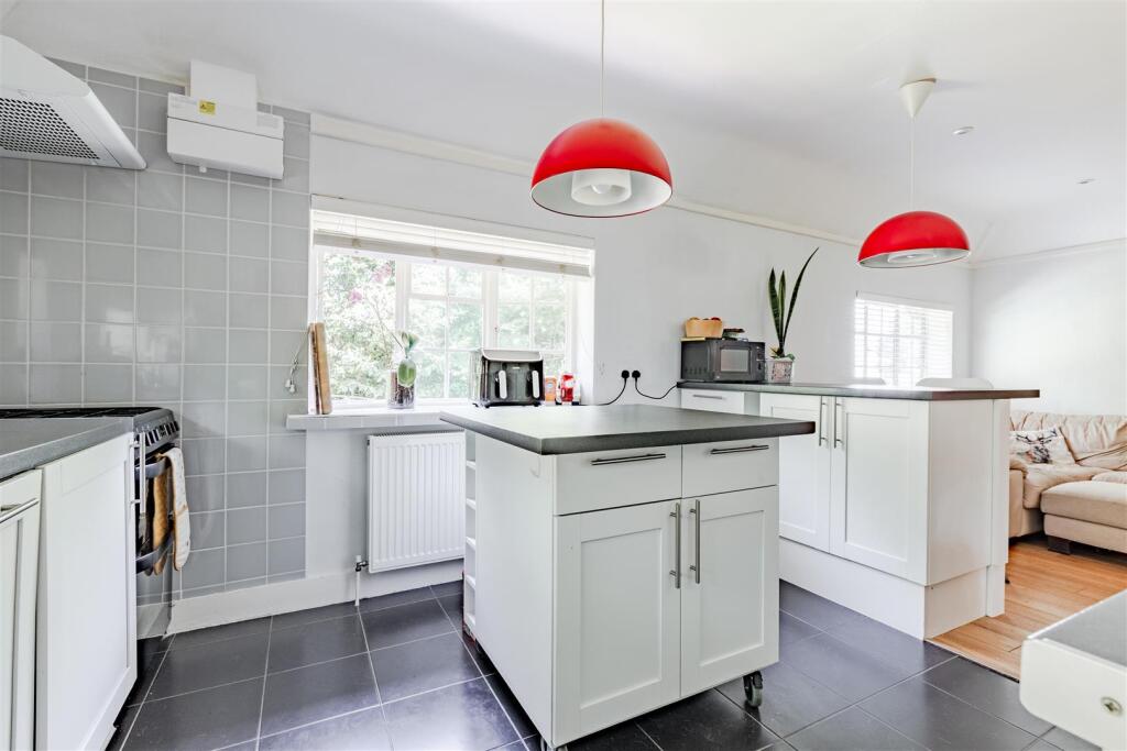 The Lodge - Kitchen