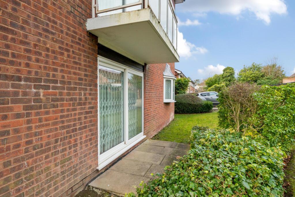 Davidson Frost-Wellings, DFW, Chatsworth Court, Ou