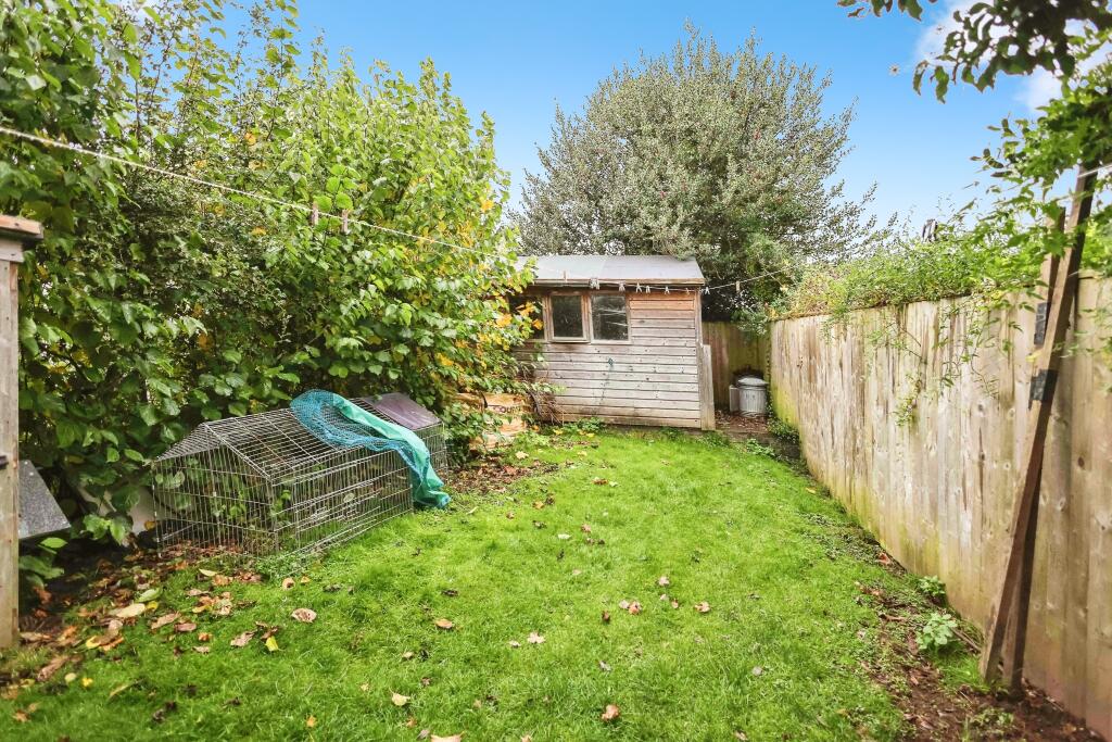 11hallgreenupton-upon-severnworcesterwr80nq-48
