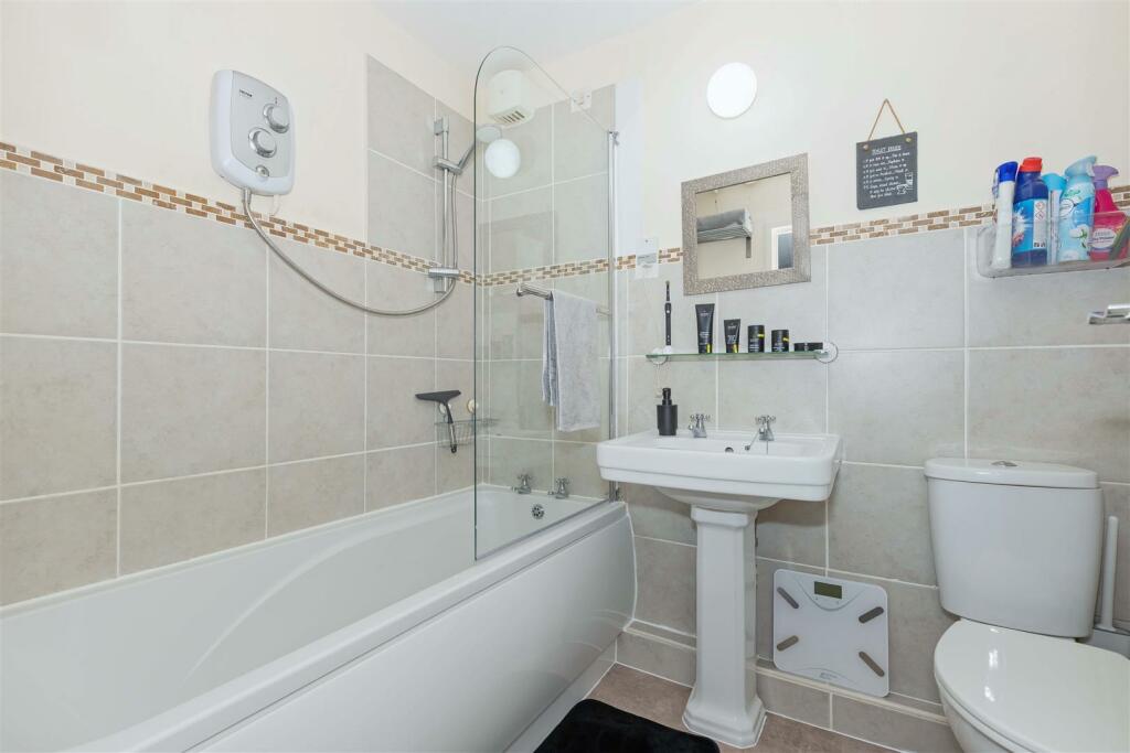 6 Carlton House_1.JPG