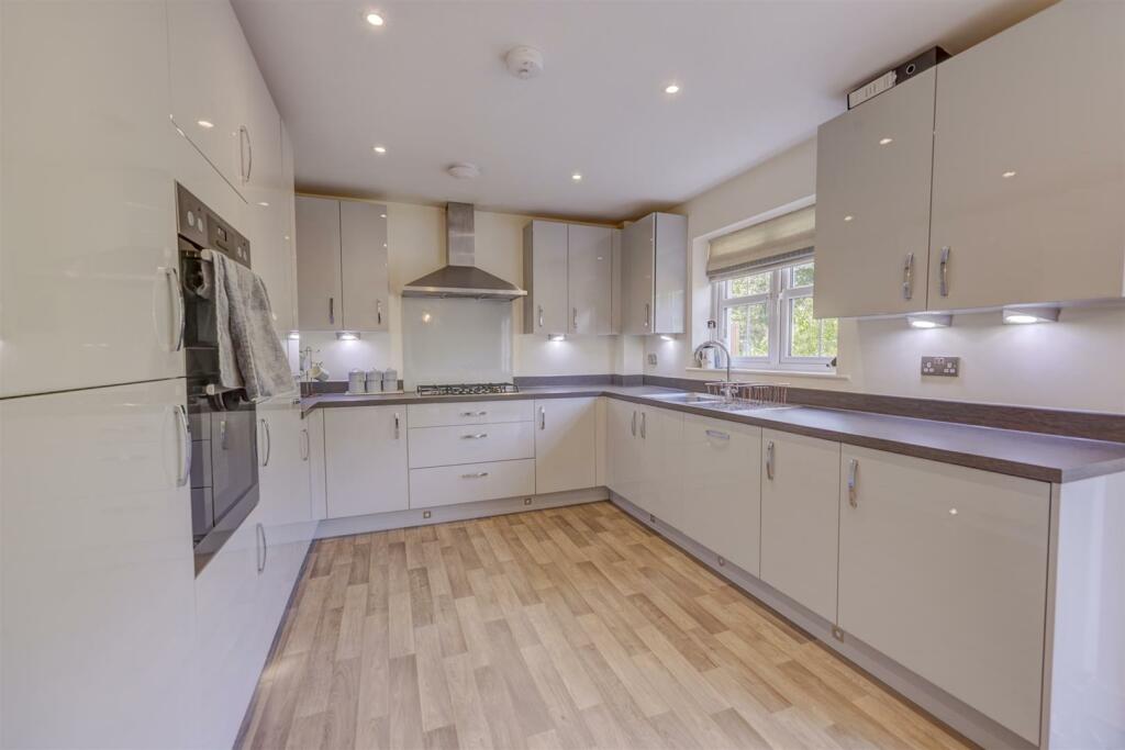 Kitchen Diner