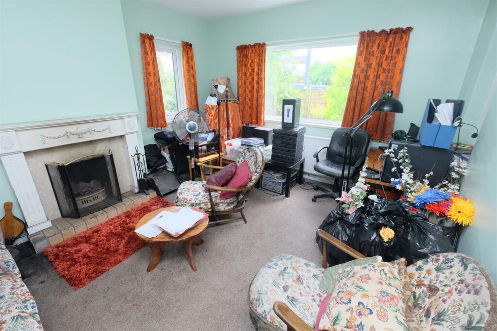 Hollis Morgan Auctions