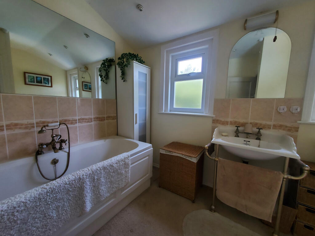 2 Bath