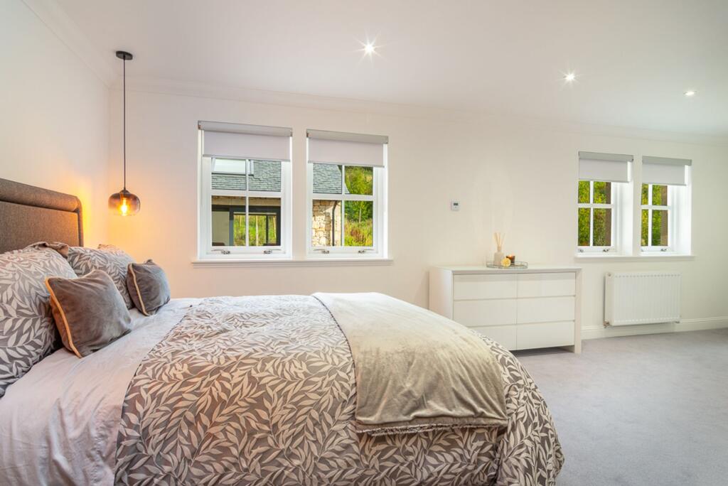 Principal Bedroom Suite