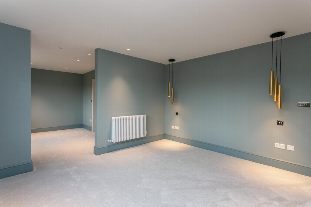 Principal bedroom
