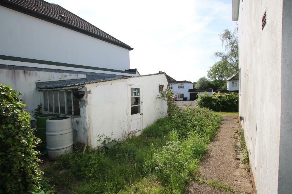 GARAGE.JPG