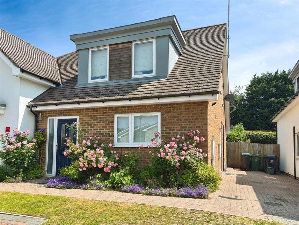 b5aba04a-Photo 206-13-25 2C 2013 2033 2043.jpg