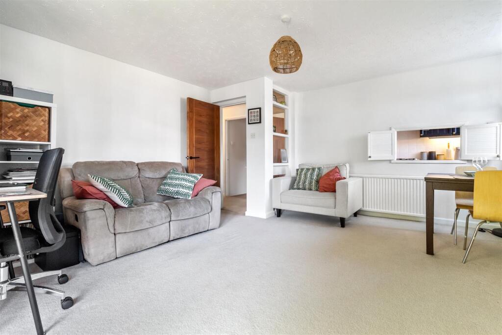 Dorchester Gardens 59-009.jpg