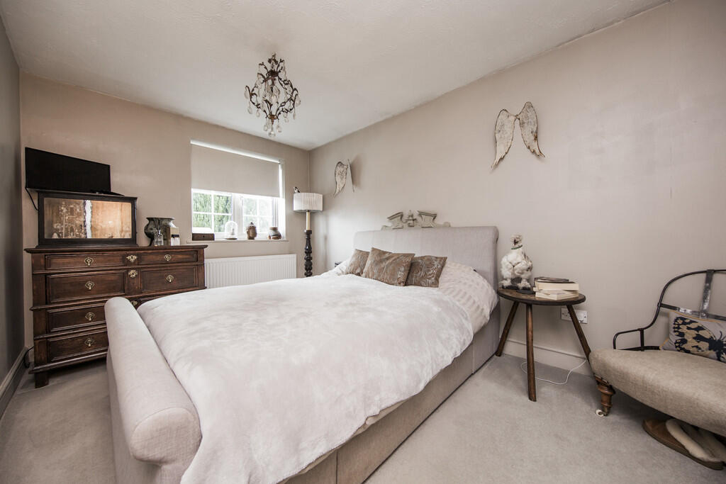 Main bedroom