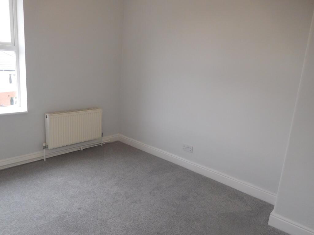 Photo 09