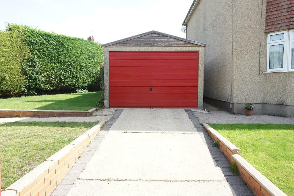 Garage &amp; Parking