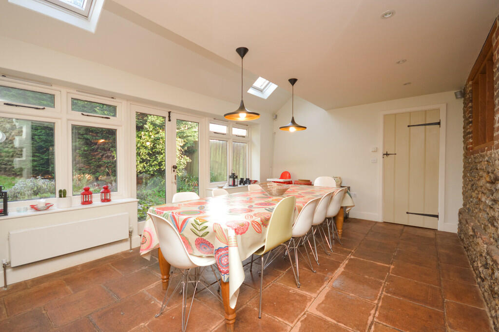Dining Area Inter...