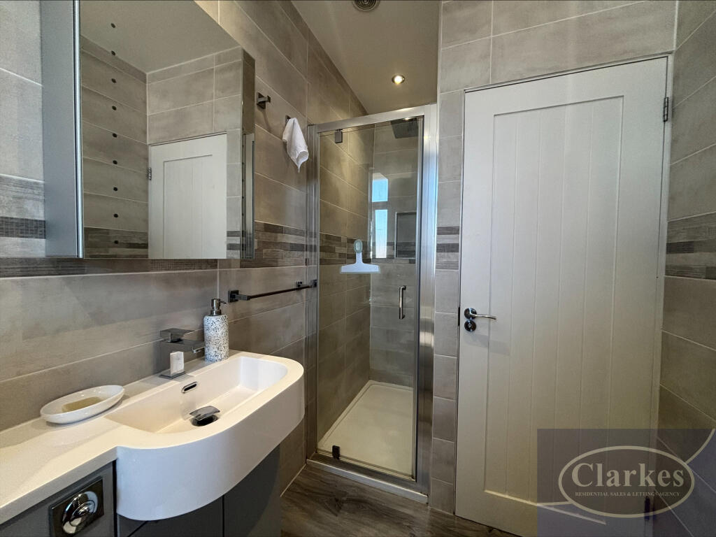 processed-6448D1C3-9D03-4159-B62C-F7540AA963E0.jpe