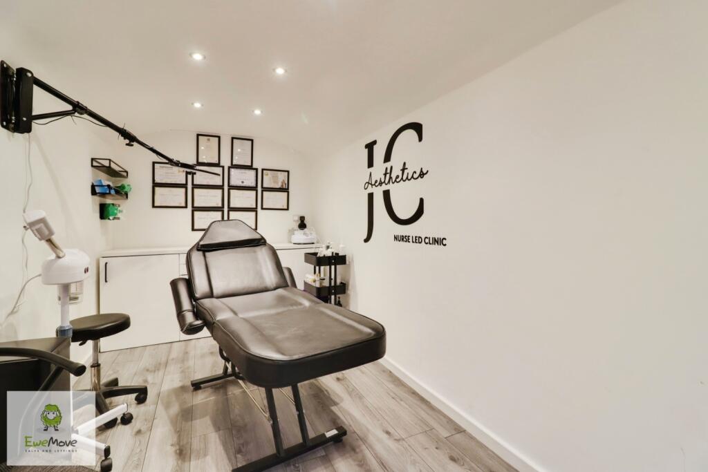 Clinic - EweMove Cannock