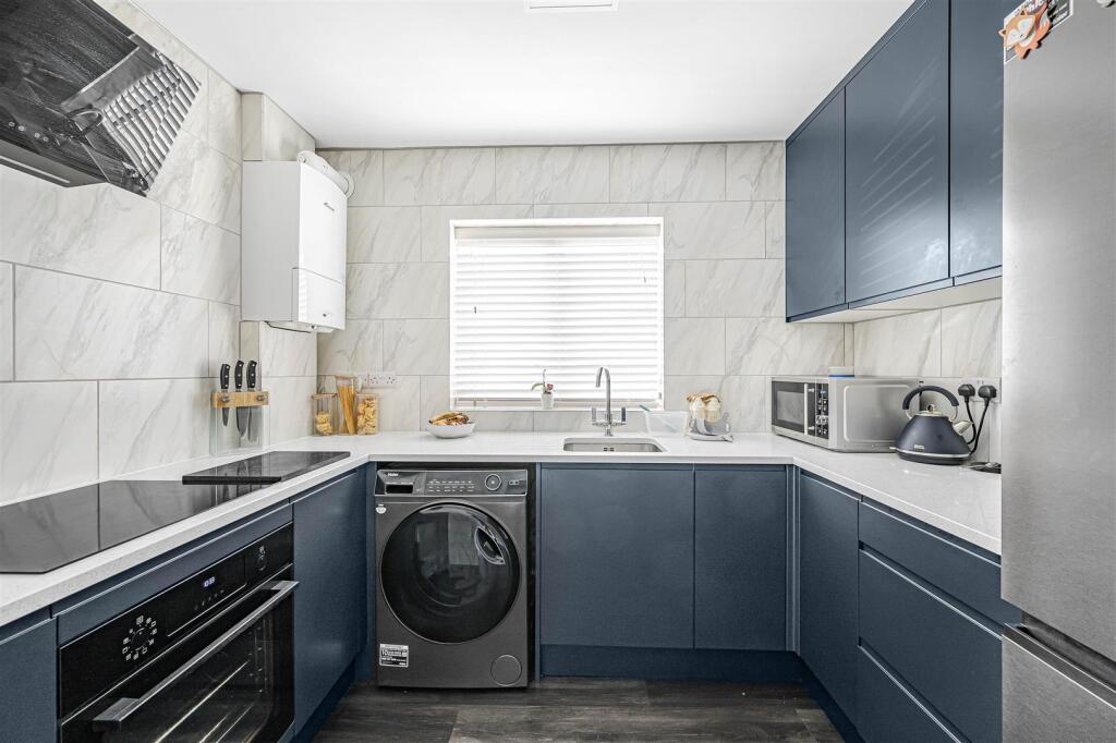 Fitted Kitchen
