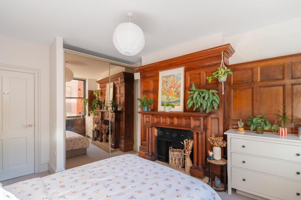 2R0HBR - Bedroom E.jpg