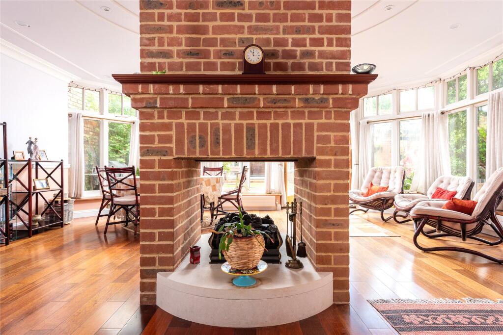 Feature Fireplace