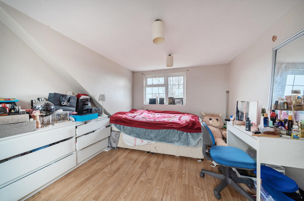 1395679-1-695fae5...