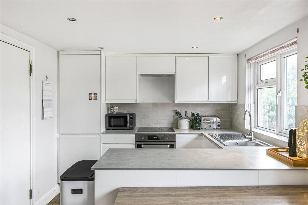 Reception/Kitchen
