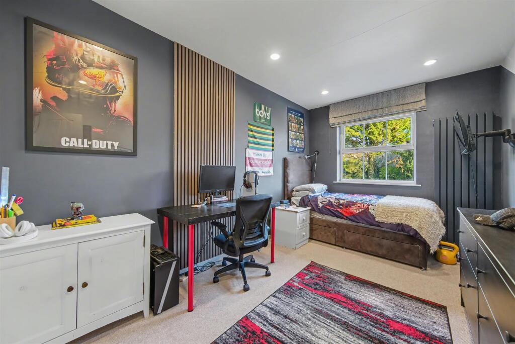 BEDROOM THREE
