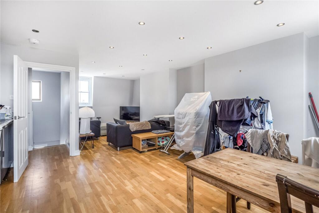 Kitchen/Living Room