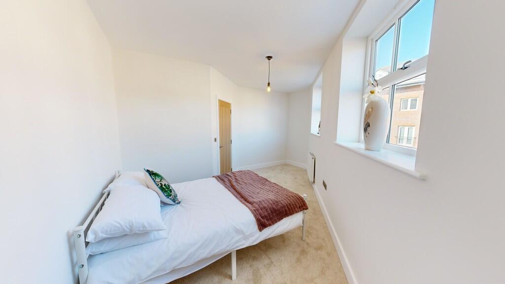 Unit 5 Bedroom3