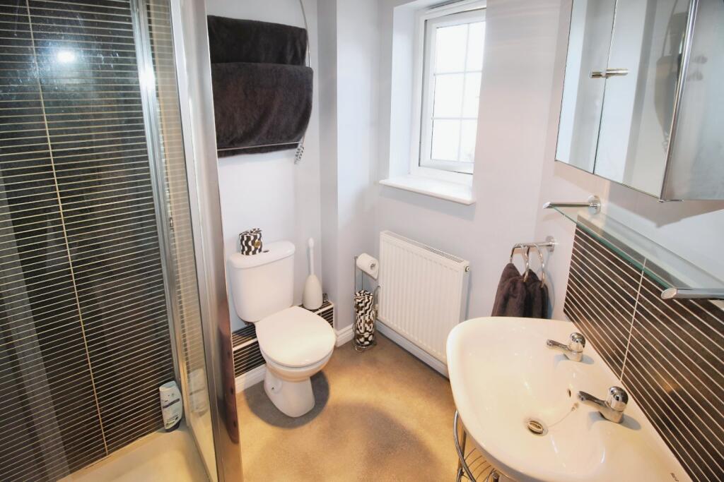 En Suite Shower Room