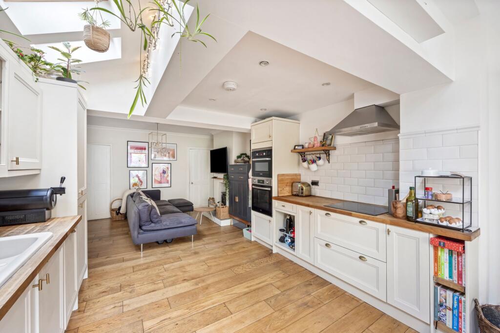 Kitchen/ Dining / Family  room