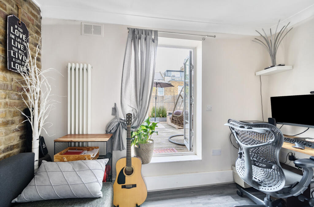 1326354-18-687528...