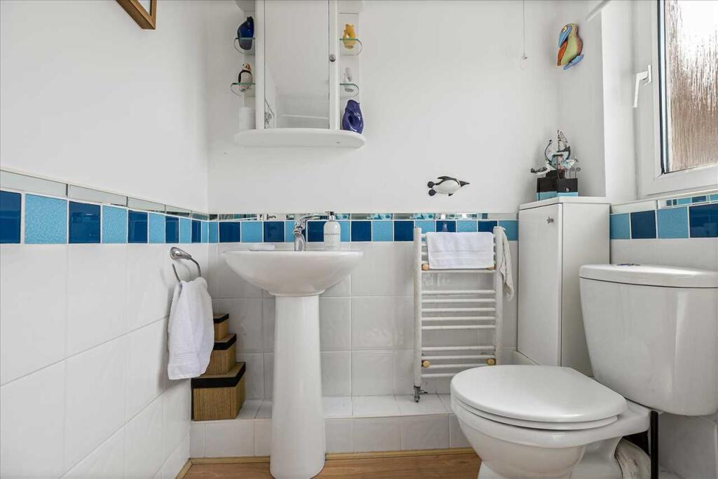 Bathroom (1)