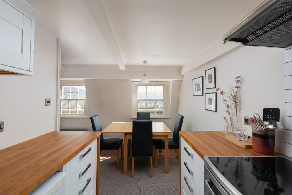 TFF 9 Walcot Parade-28.jpg